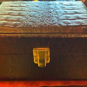 Daines & Hathaway  Brown Leather Jewelry Box Valet Cuff Links, Earrings Rings...